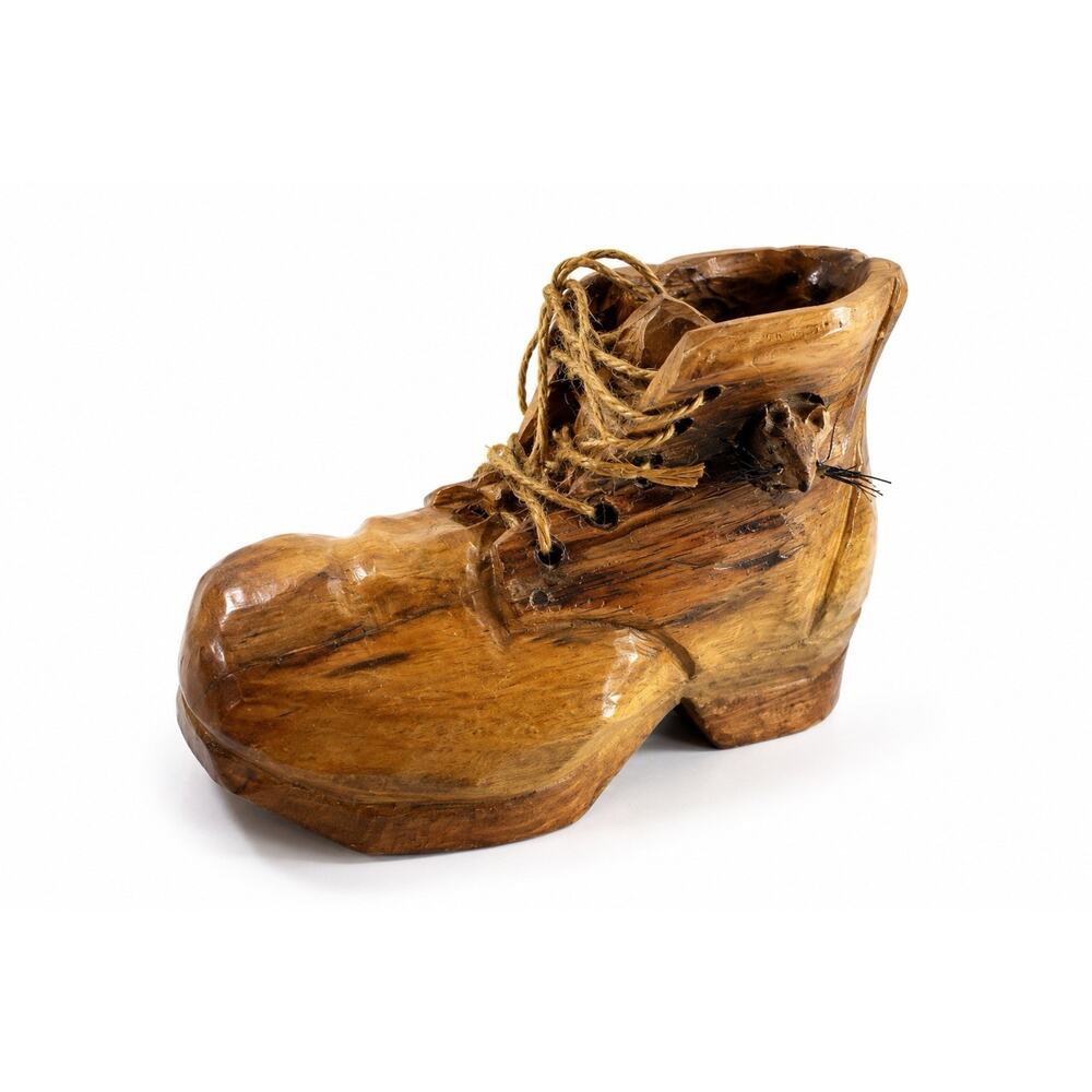 New Zealand Kauri Wood Boot W/Mouse Hand Carved Shoe Sculpture Rustic 6”